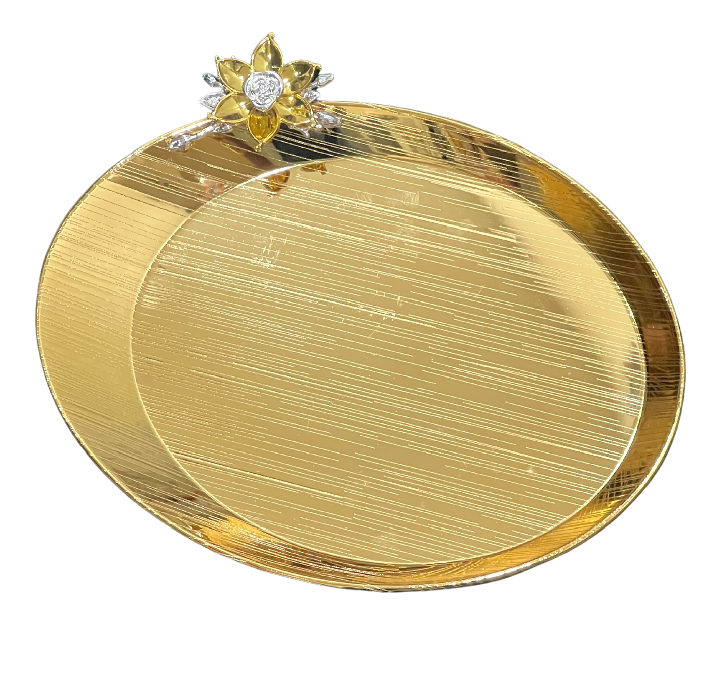 Hiluxe Gold Plated Designer Premium Platter, Tray, Oval | Ideal For Serving, Gifting, Decoration | Gift Box - Premium Gold Plated Platter from Hiluxe - Just Rs. 885! Shop now at Surana Sons