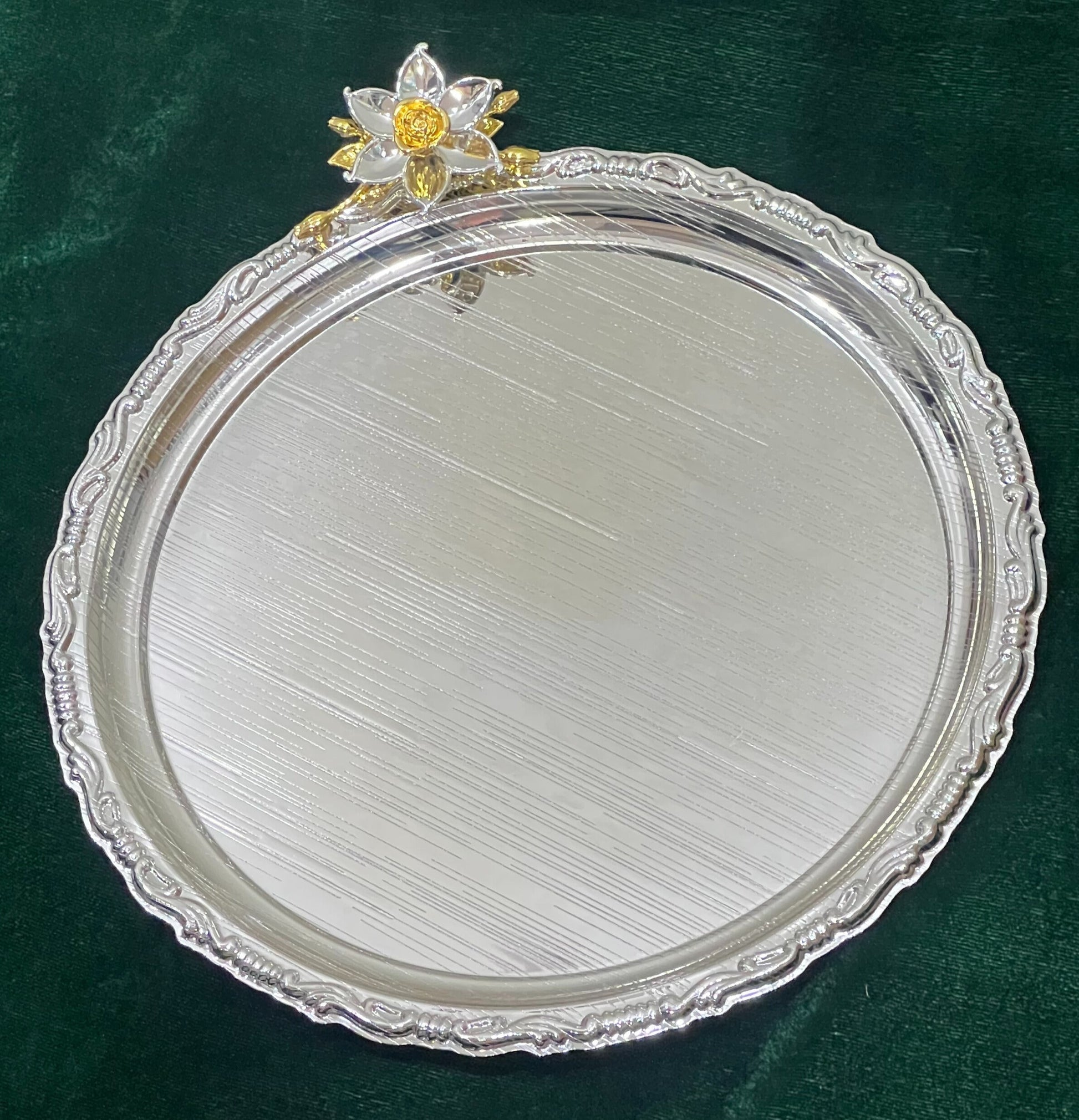 Hiluxe Silver Plated Designer Premium Platter, Tray, Round | Ideal For Serving, Gifting, Decoration | Gift Box - Premium Silver Plated Platter from Hiluxe - Just Rs. 975! Shop now at Surana Sons